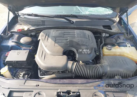 2015 Chrysler 300 300S из США, поврежденный, VIN 2C3CCAGG7FH900349